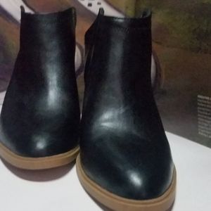 DV open ankle boots, new without a box.